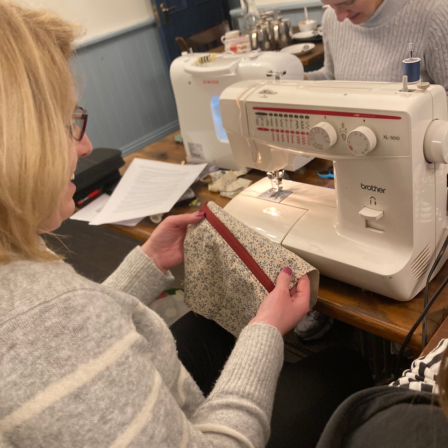 6 week introduction to sewing for complete beginners - Tuesday mornings 9.30 - 11.30 am starting on 29/4/25