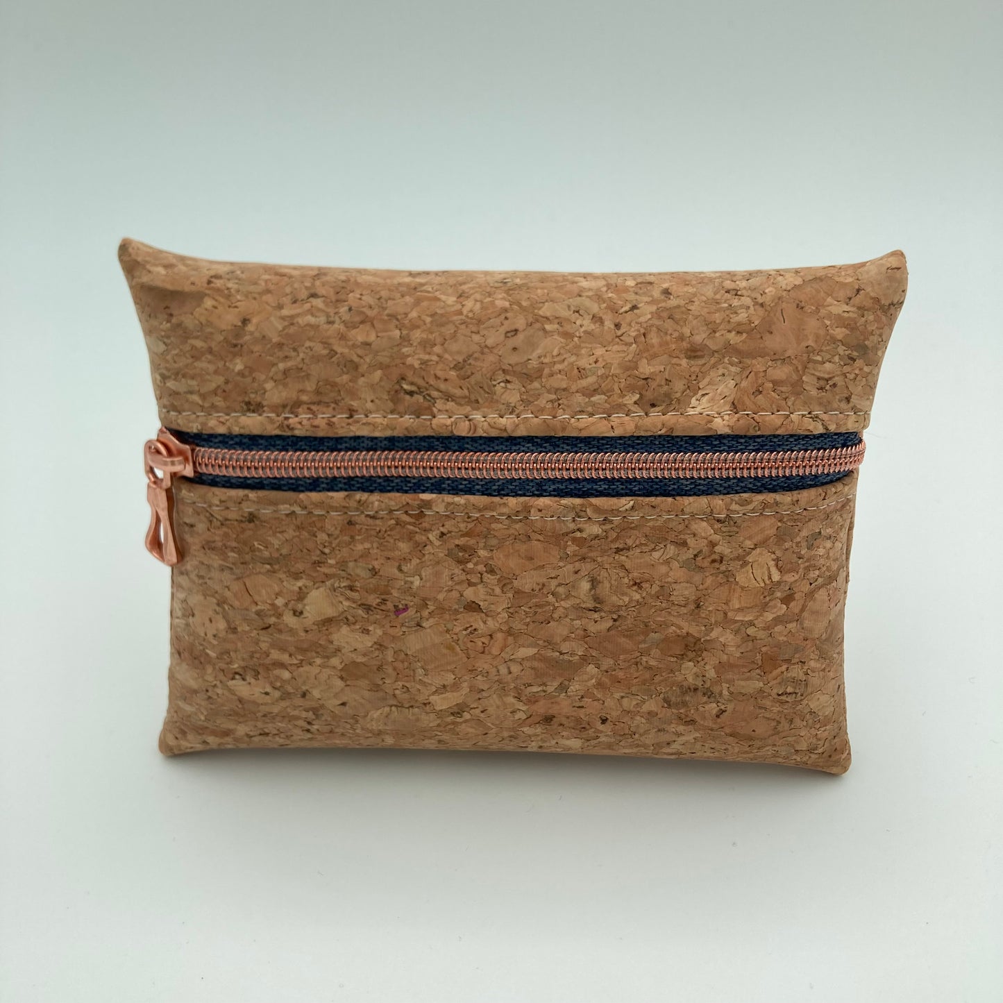 Simple zip pouch