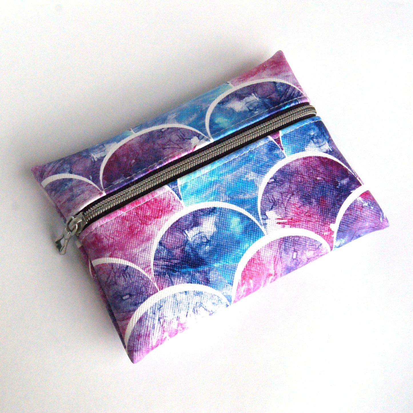Simple zip pouch